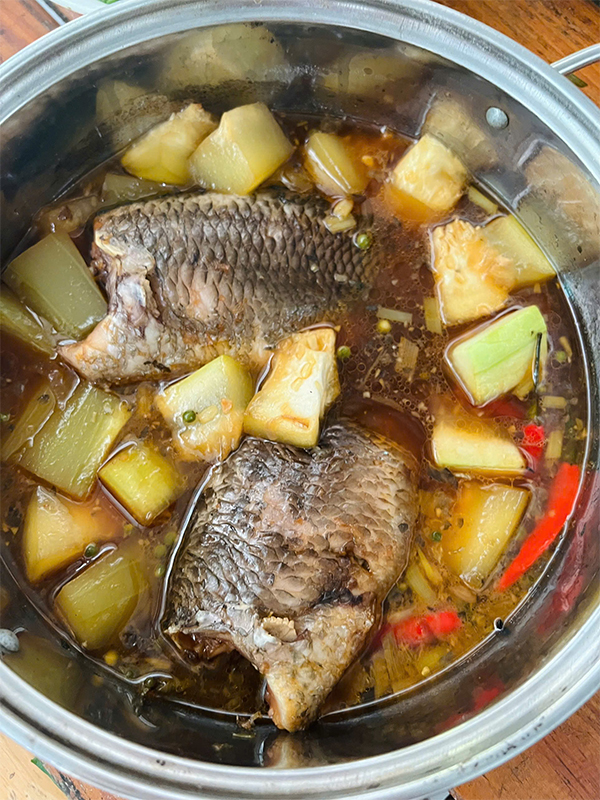 cá rô kho bầu Tuấn Tường
